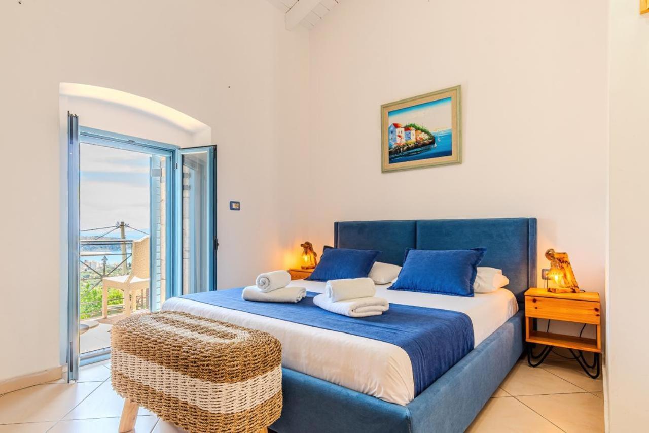 Alex Boutique Hotel Himare Esterno foto